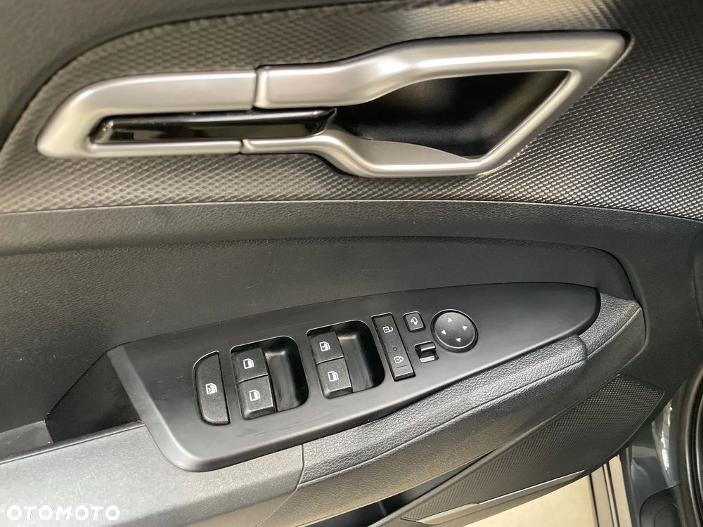 Kia Sportage 1.6 T-GDI M 2WD - 10