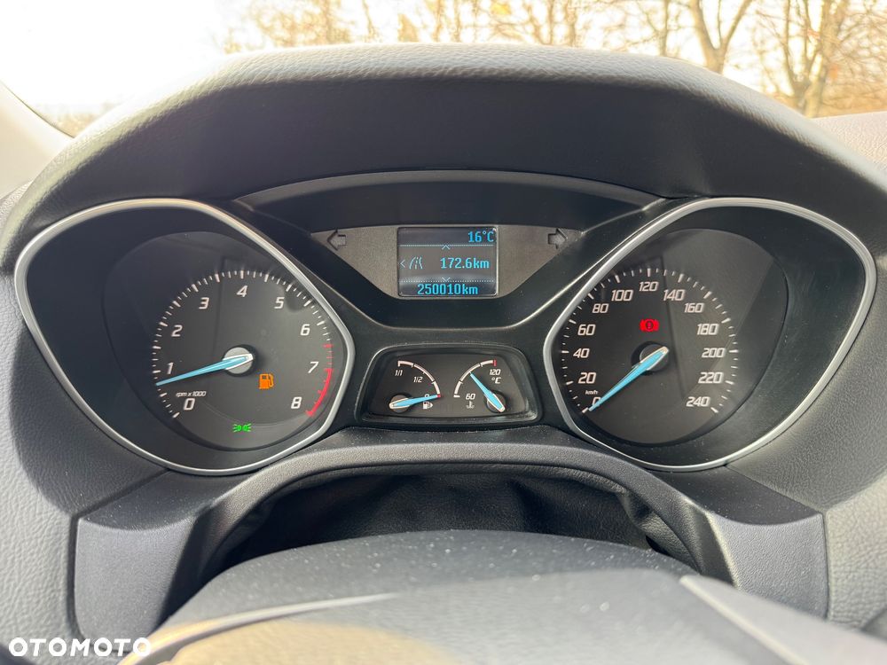Ford Focus SW 1.0 EcoBoost Titanium - 7