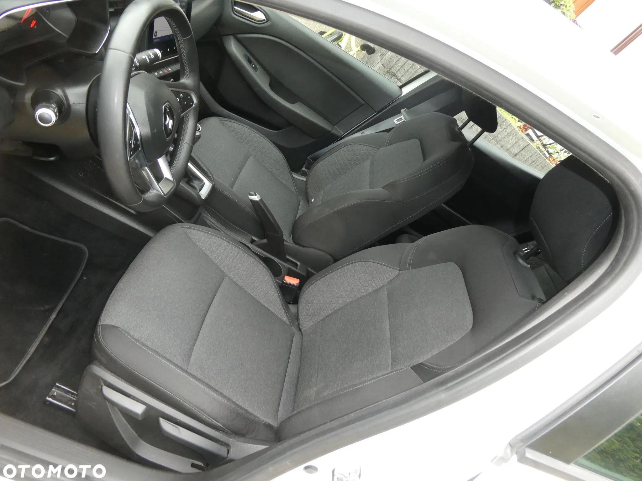 Renault Clio - 9