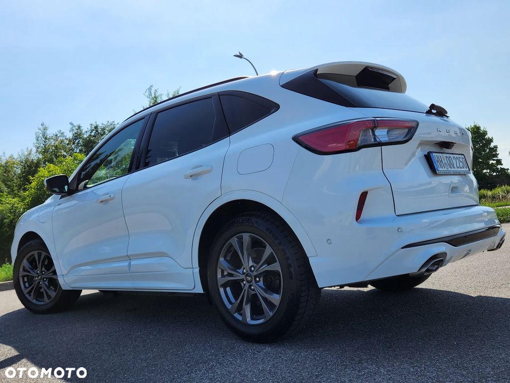 Ford Kuga 2.5P PHEV FWD ST-Line X - 28