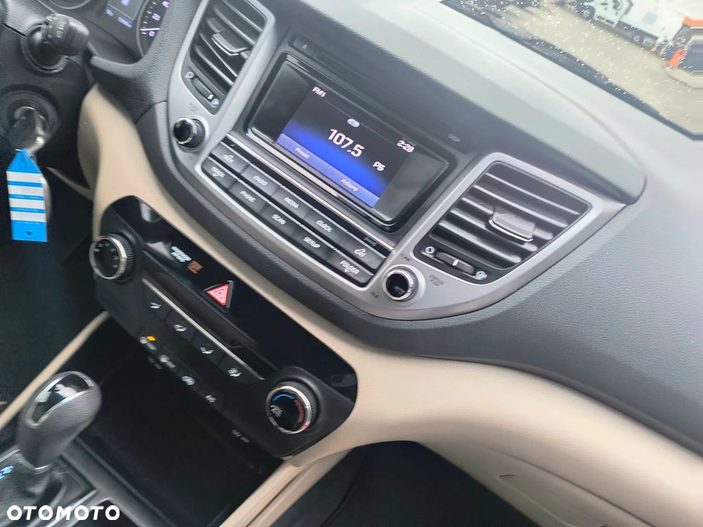 Hyundai Tucson 1.6 Turbo 4WD DCT Advantage - 16