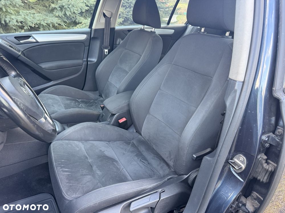 Volkswagen Golf - 12