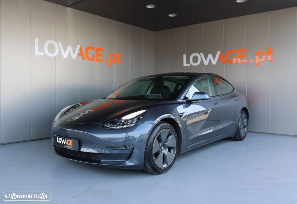 Tesla Model 3 Standard Range Plus RWD - 1