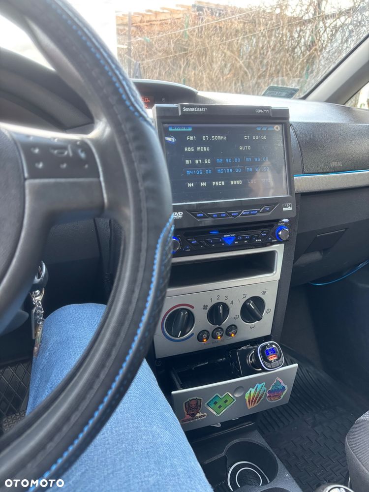 Opel Meriva 1.7 CDTI - 26