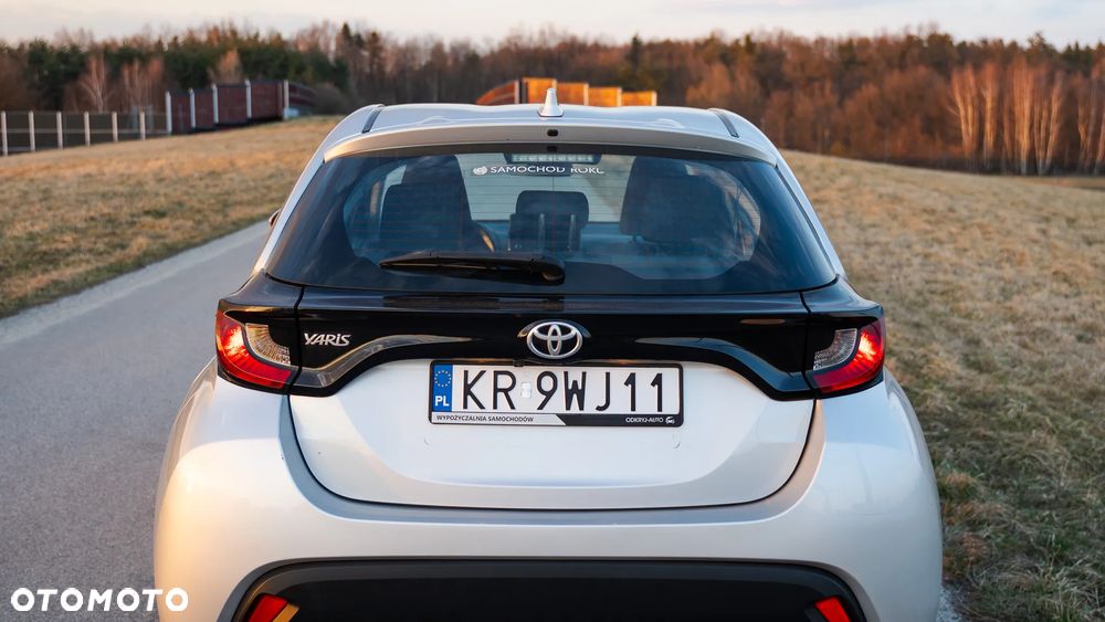Toyota Yaris 1.5 Comfort - 6