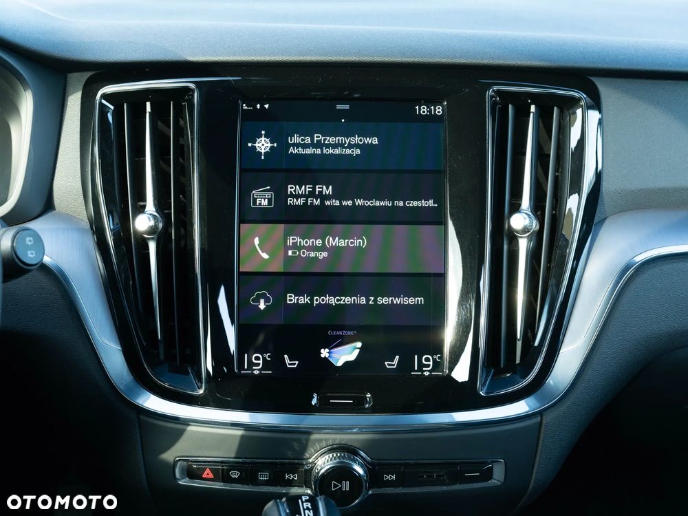 Volvo V60 D4 Momentum Pro - 27