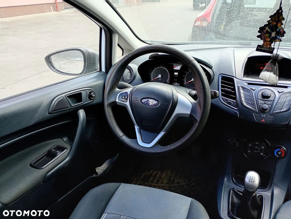 FORD FIESTA MK6 MK7 08-12 1.4 TDCI KRATKA NAWIEWU ŚRODKOWA OBUDOWA RADIA - 3