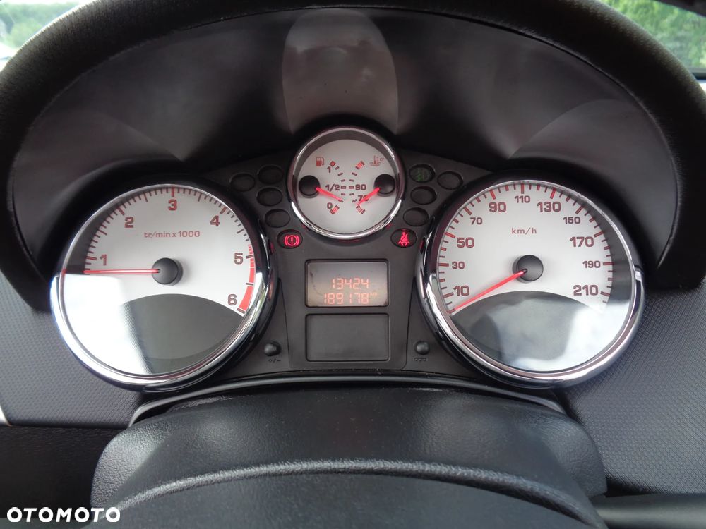 Peugeot 207 CC FAP 110 (Blue Lion) Roland Garros - 26