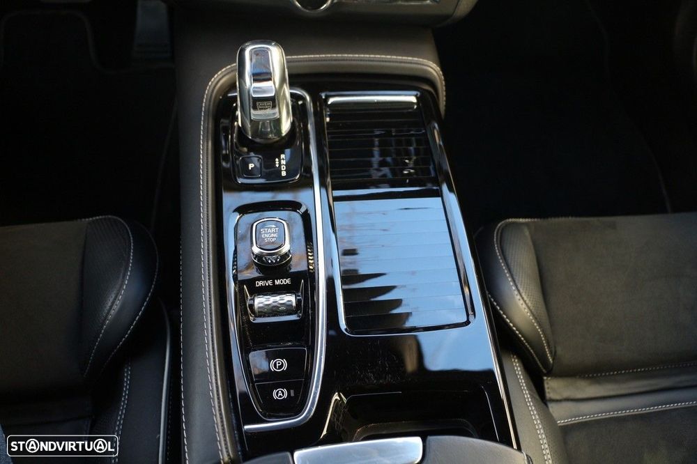 Volvo S90 2.0 T8 R-Design AWD Geartronic - 27