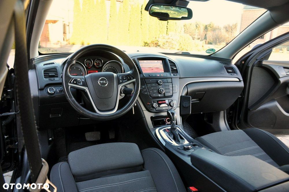 Opel Insignia - 28