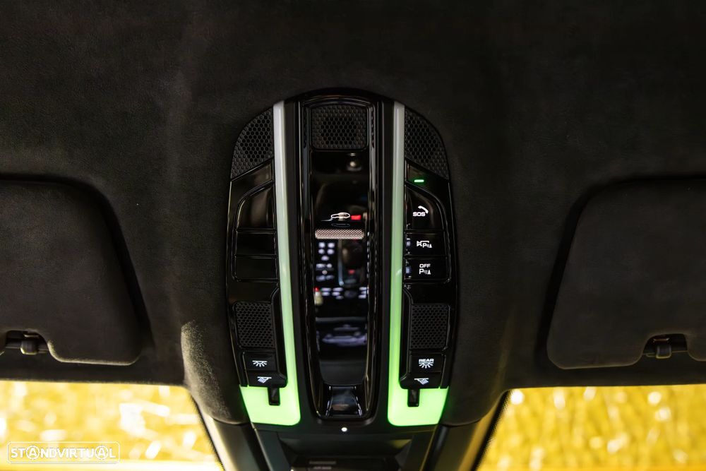 Porsche Cayenne Coupé Turbo S E-Hybrid - 29