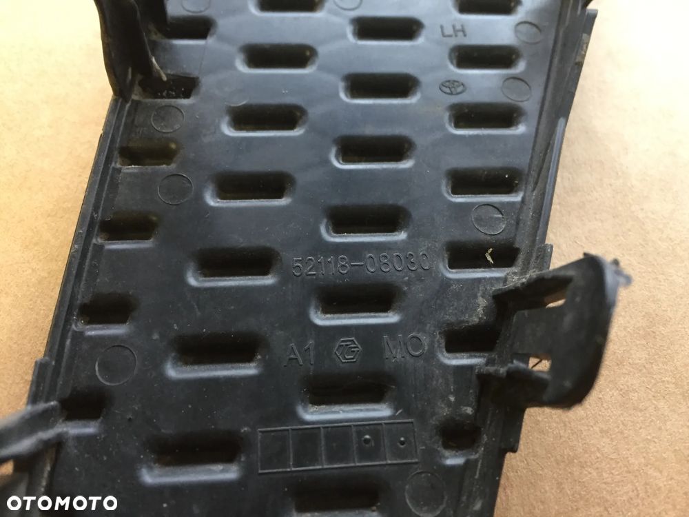 Toyota Sienna IV XL40 21 Kratka Zderzaka 52118-08030 - 2