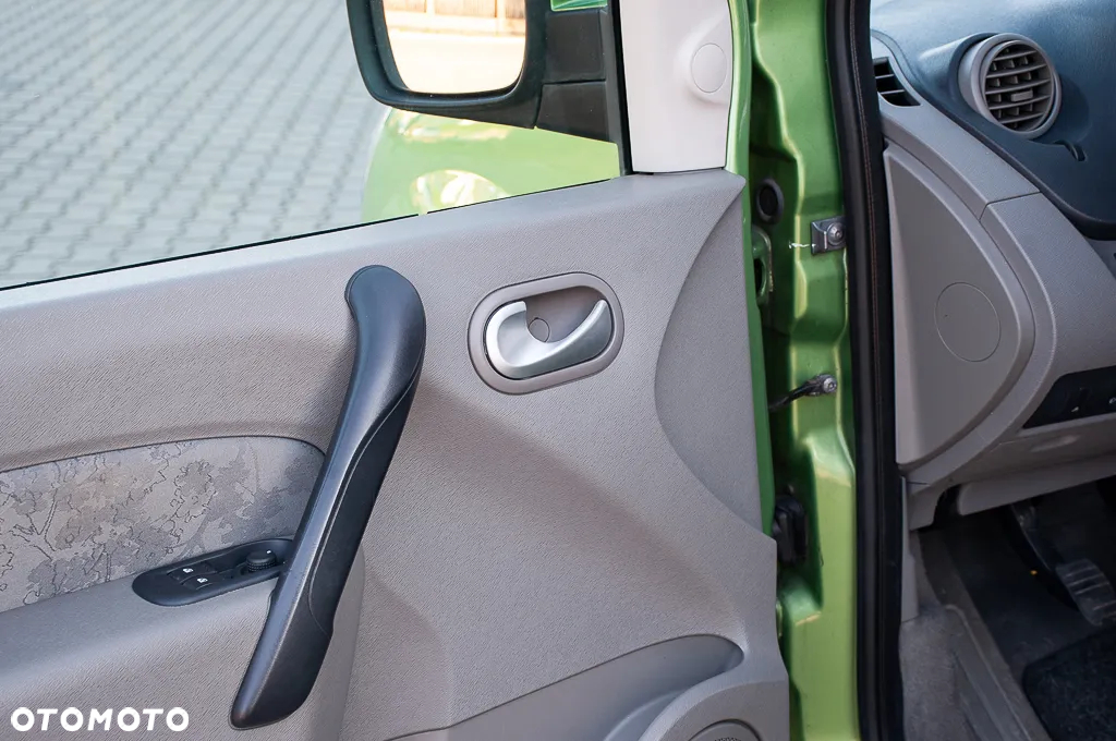 Renault Kangoo 1.6 16V 105 Expression - 38