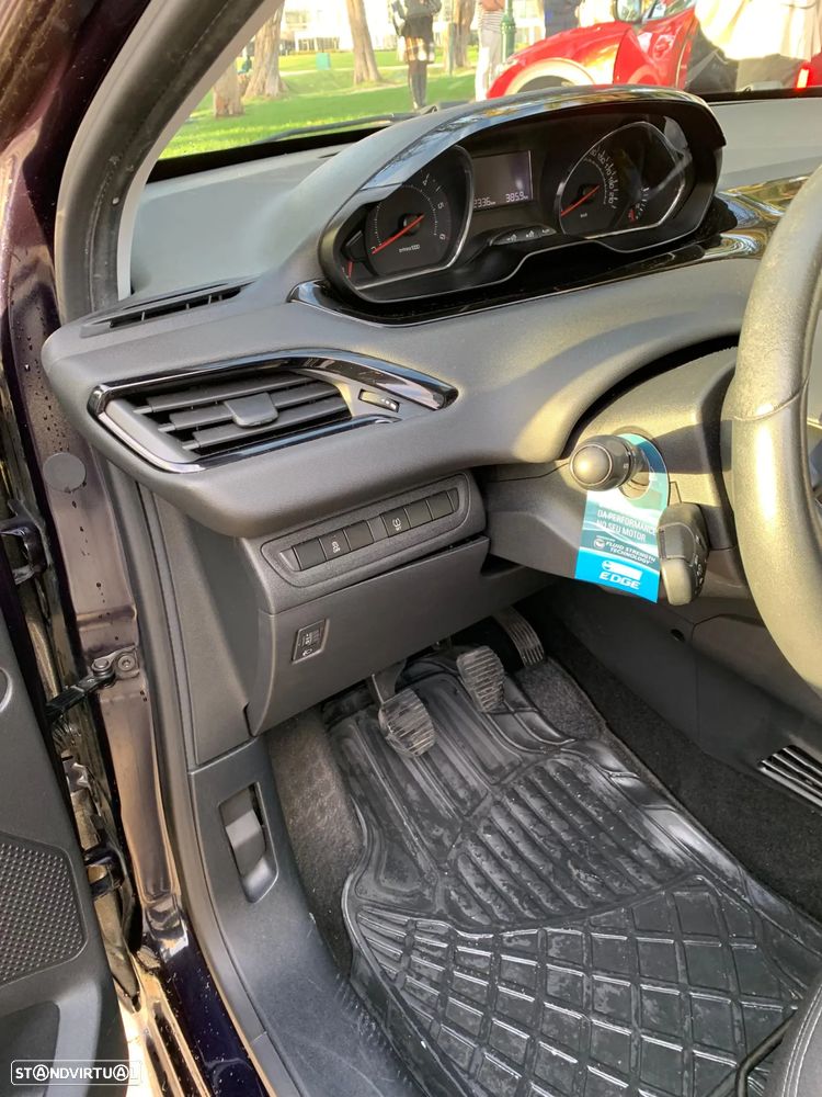 Peugeot 208 1.4 HDi Active - 20