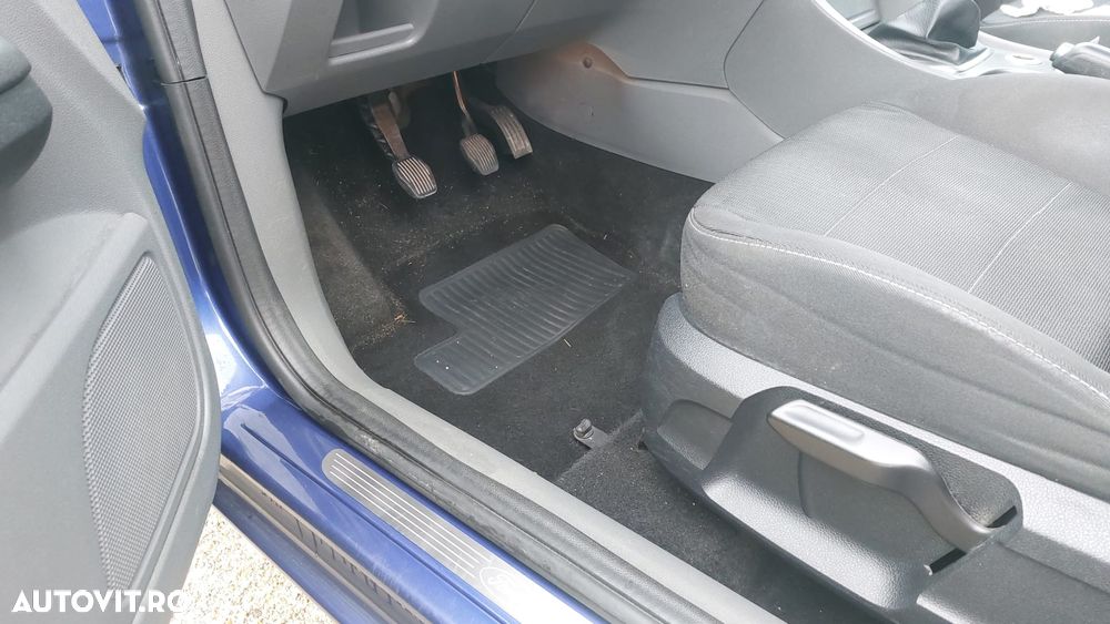 Ford Focus 2.0 TDCi Titanium - 2