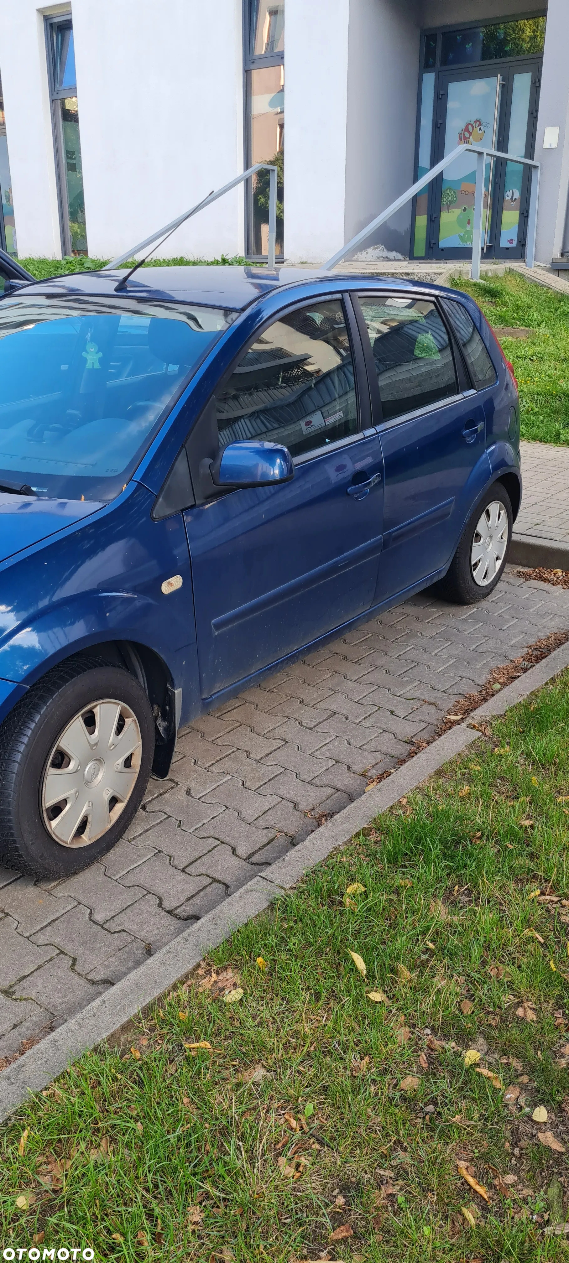 Ford Fiesta 1.4 Ambiente - 6