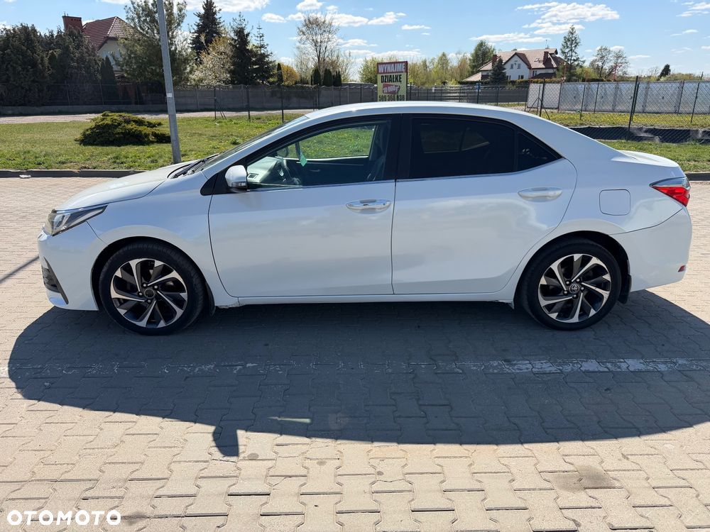 Toyota Corolla 1.6 Prestige EU6 - 6