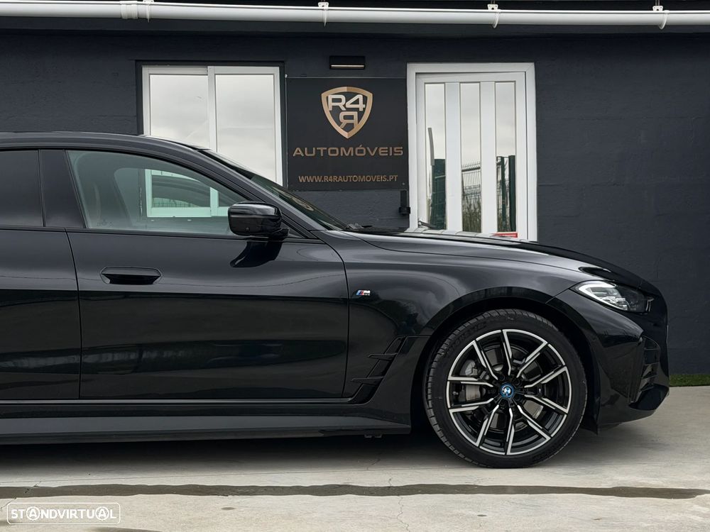BMW i4 eDrive40 Pack Desportivo M - 13