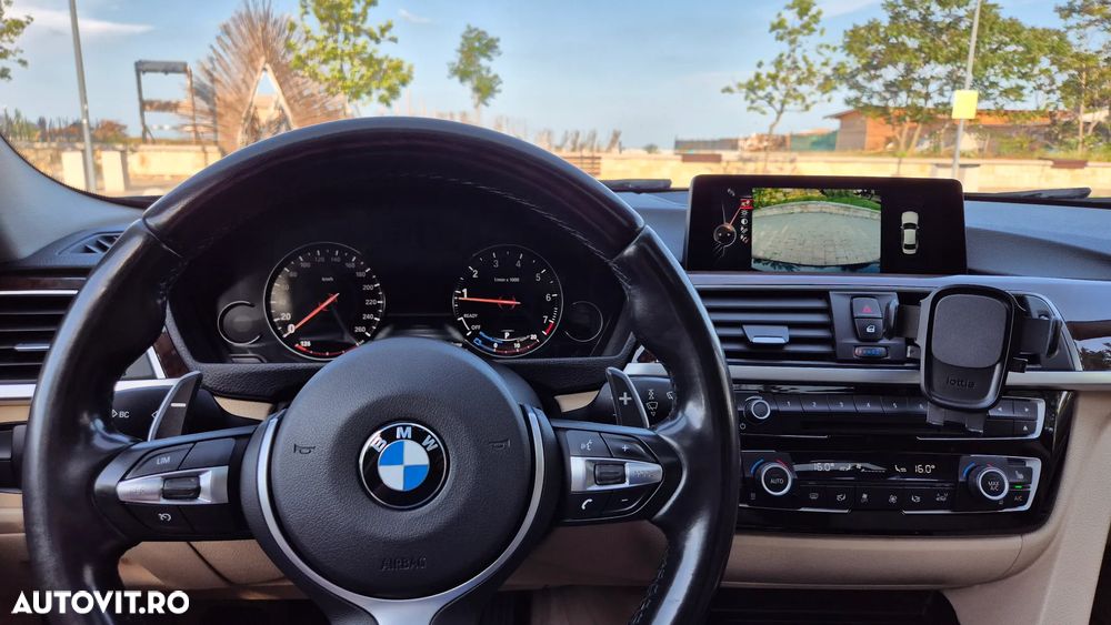 BMW Seria 3 320i xDrive AT - 11