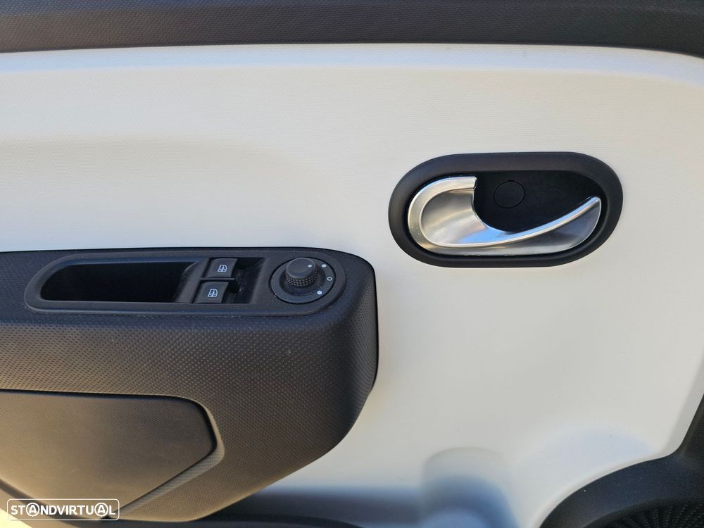 Renault Twingo 1.0 SCe Zen - 34