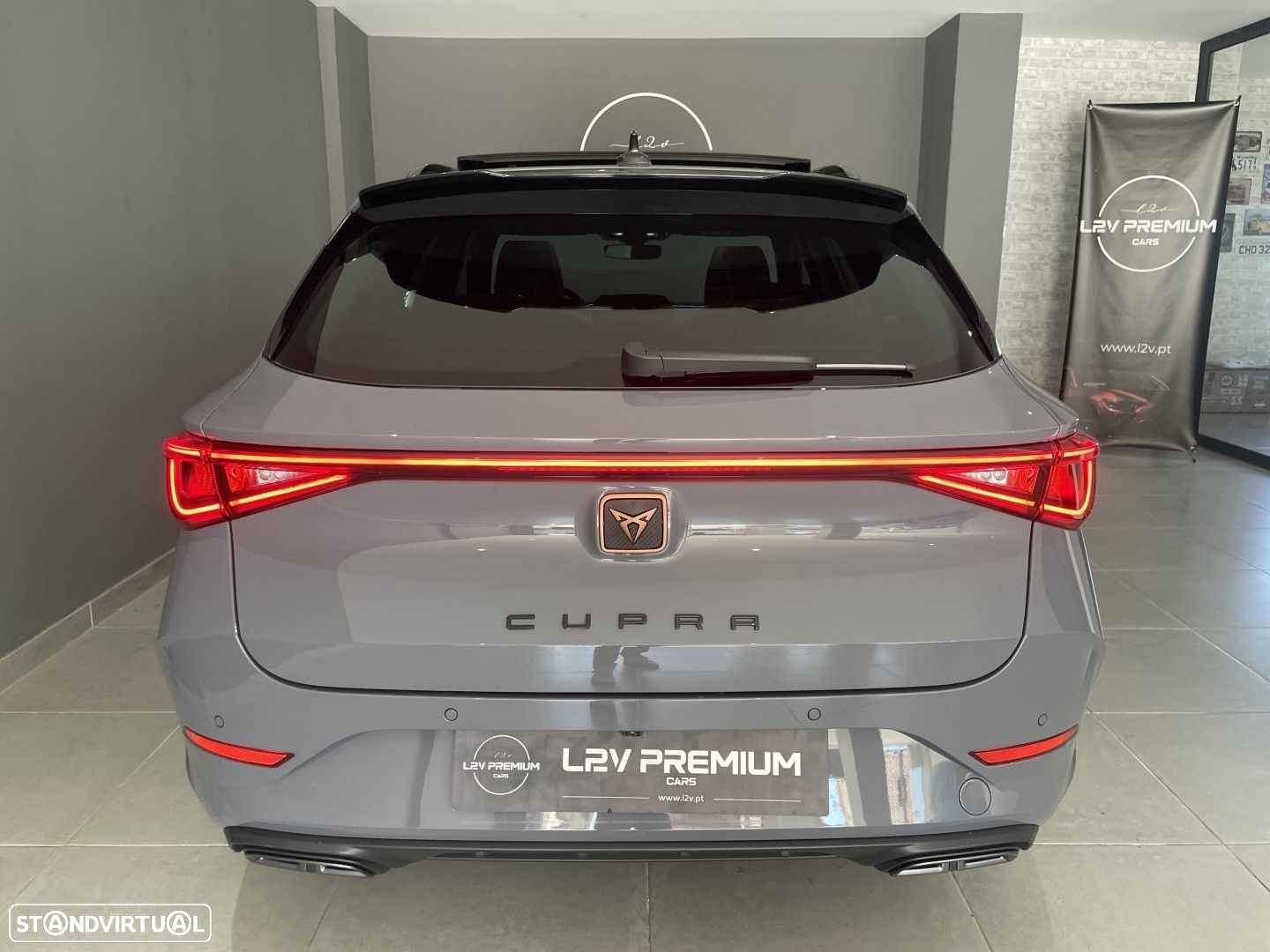 Cupra Leon ST 1.5 eTSI MID DSG - 12