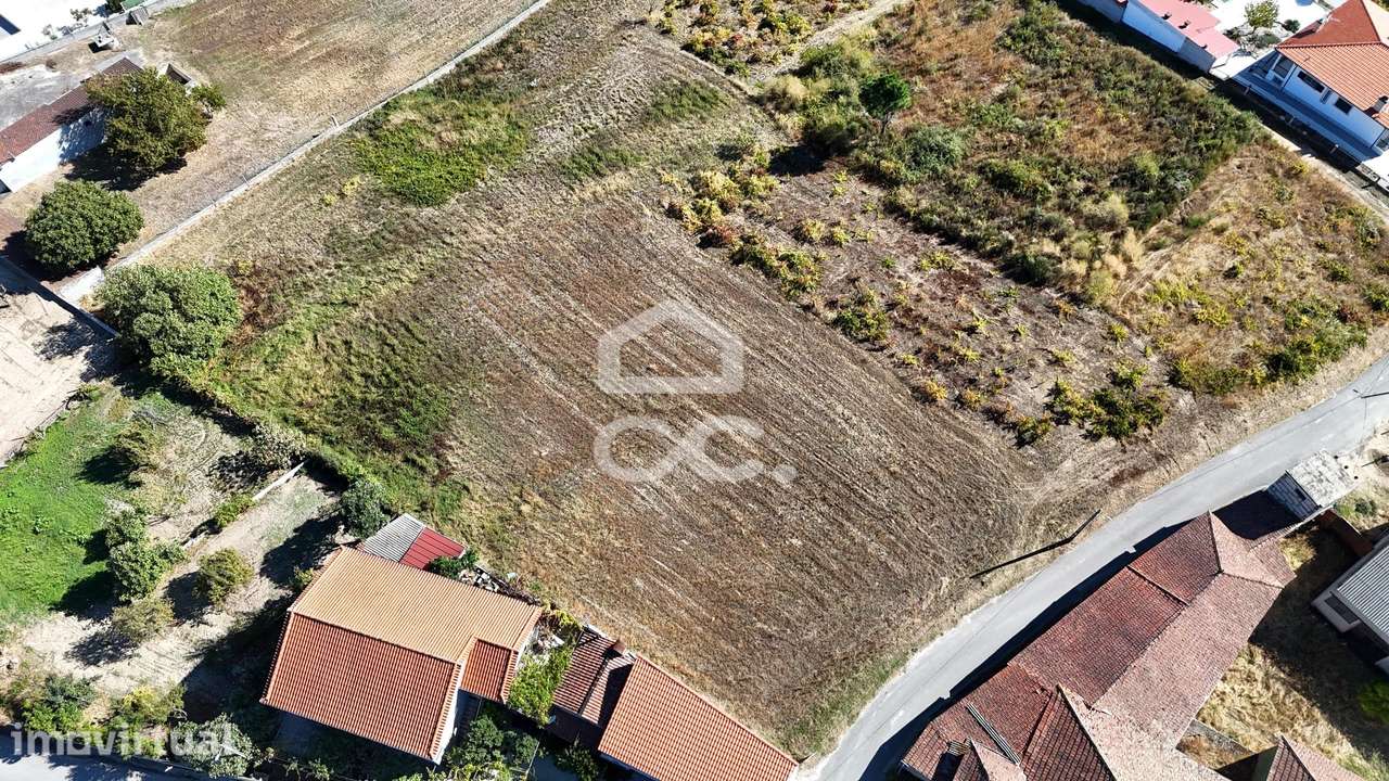 Terreno com 5.257m2 para construção apenas 15 minutos de Chaves - Grande imagem: 3/16