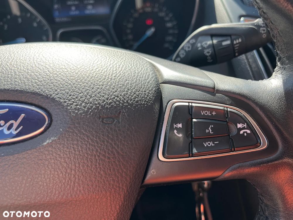 Ford Focus - 22