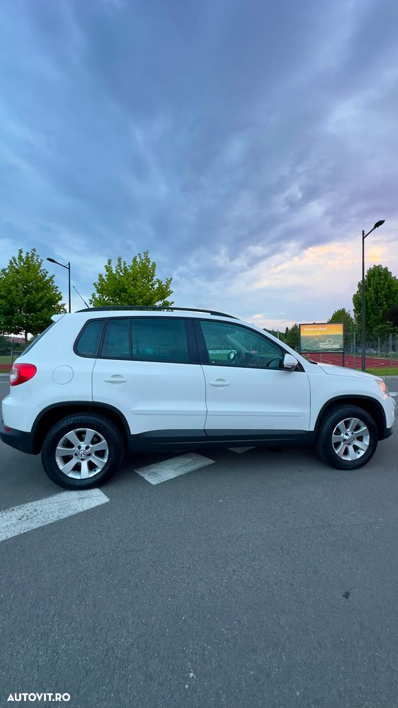 Volkswagen Tiguan 2.0 TDI DPF 4Motion Track&Field - 3