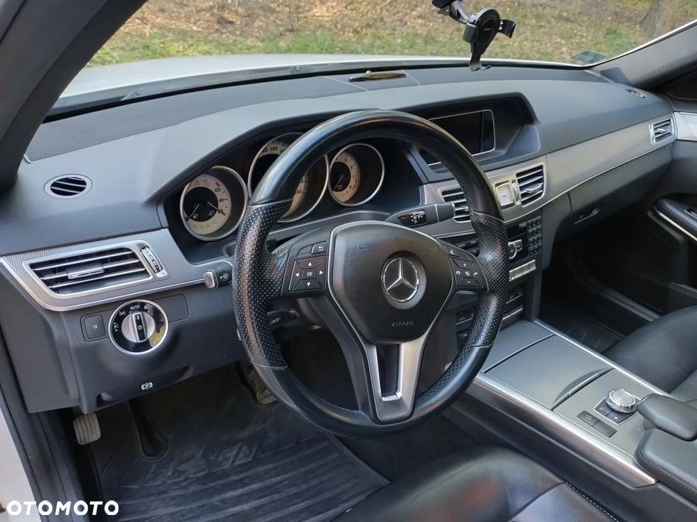 Mercedes-Benz Klasa E 200 7G-TRONIC - 8