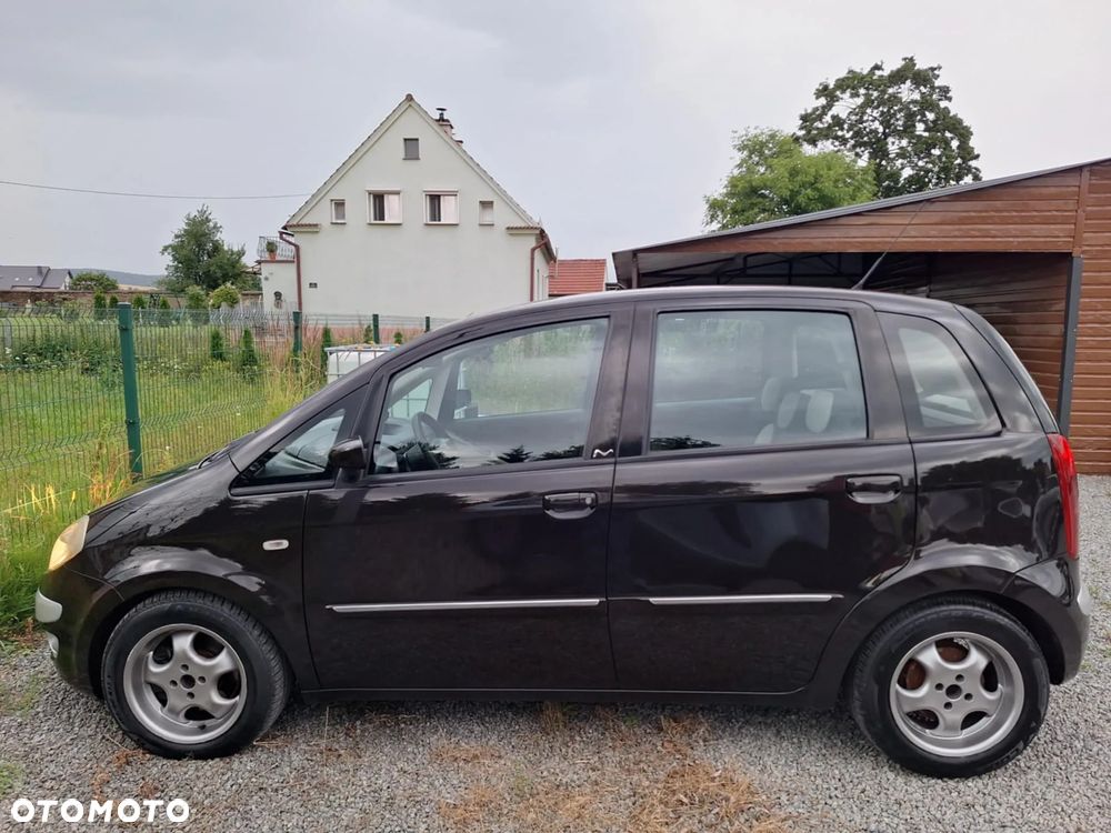 Lancia Musa 1.9 MTJ Oro - 11