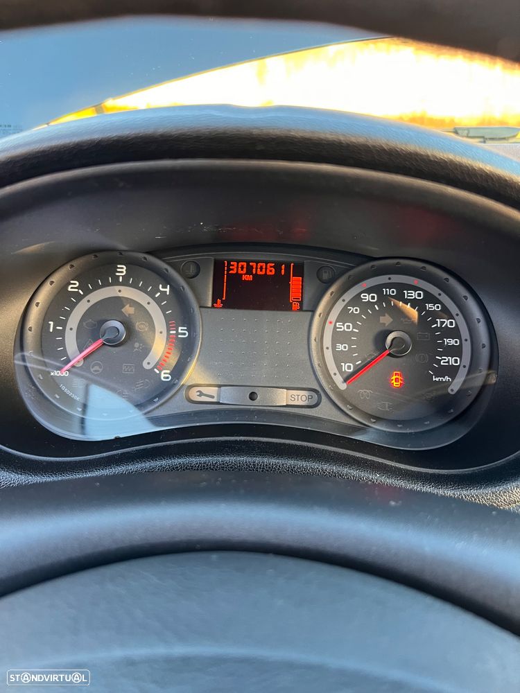 Renault Clio 1.5 dCi Confort - 12