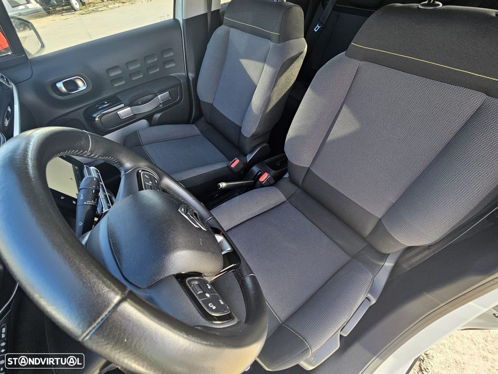 Citroën C3 1.2 PureTech Shine - 20