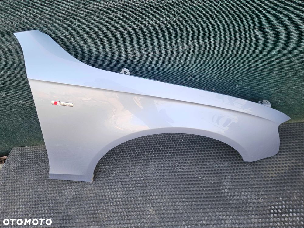 Blotniki Prawy Nadkole Przod Przedni Szary Audi A4 B8 Sedan Kombi Przed Lift Oryginalny lakier - 1