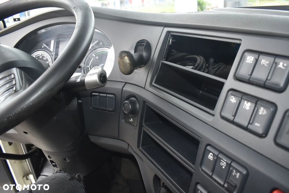 DAF XF 440 - 23