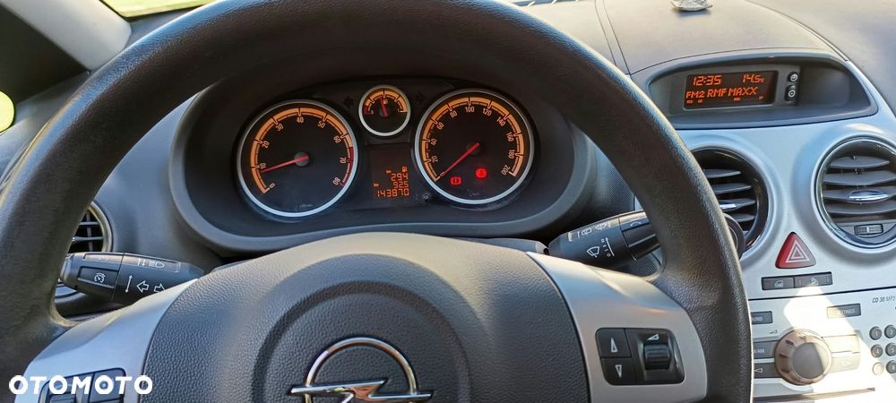 Opel Corsa 1.2 16V Enjoy - 13