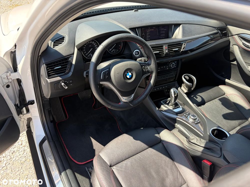 BMW X1 xDrive18d Sport Line - 33
