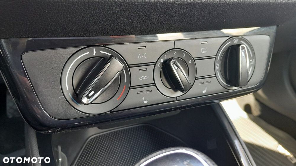 Skoda Fabia 1.0 TSI Selection - 13