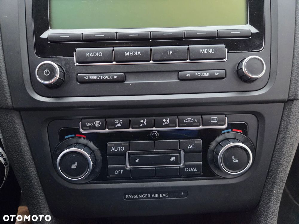 Volkswagen Golf - 20