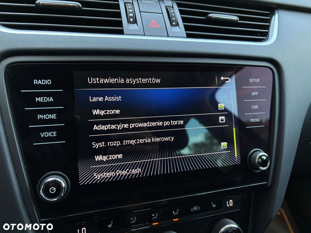 Skoda Octavia 1.5 TSI ACT Style DSG - 29