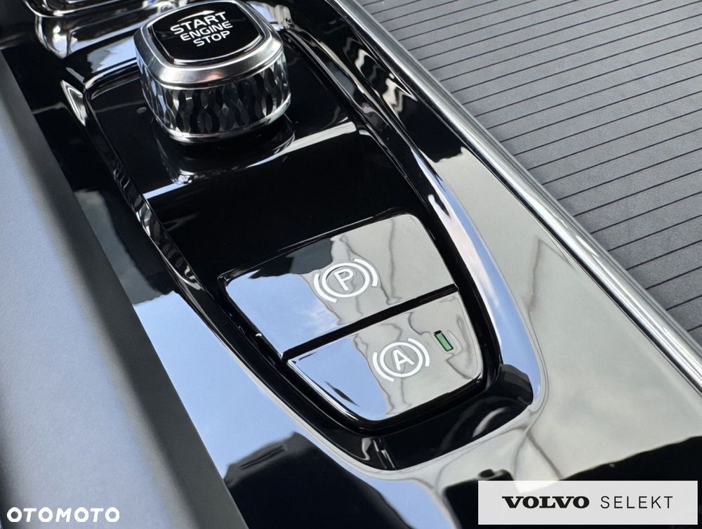 Volvo XC 60 - 28