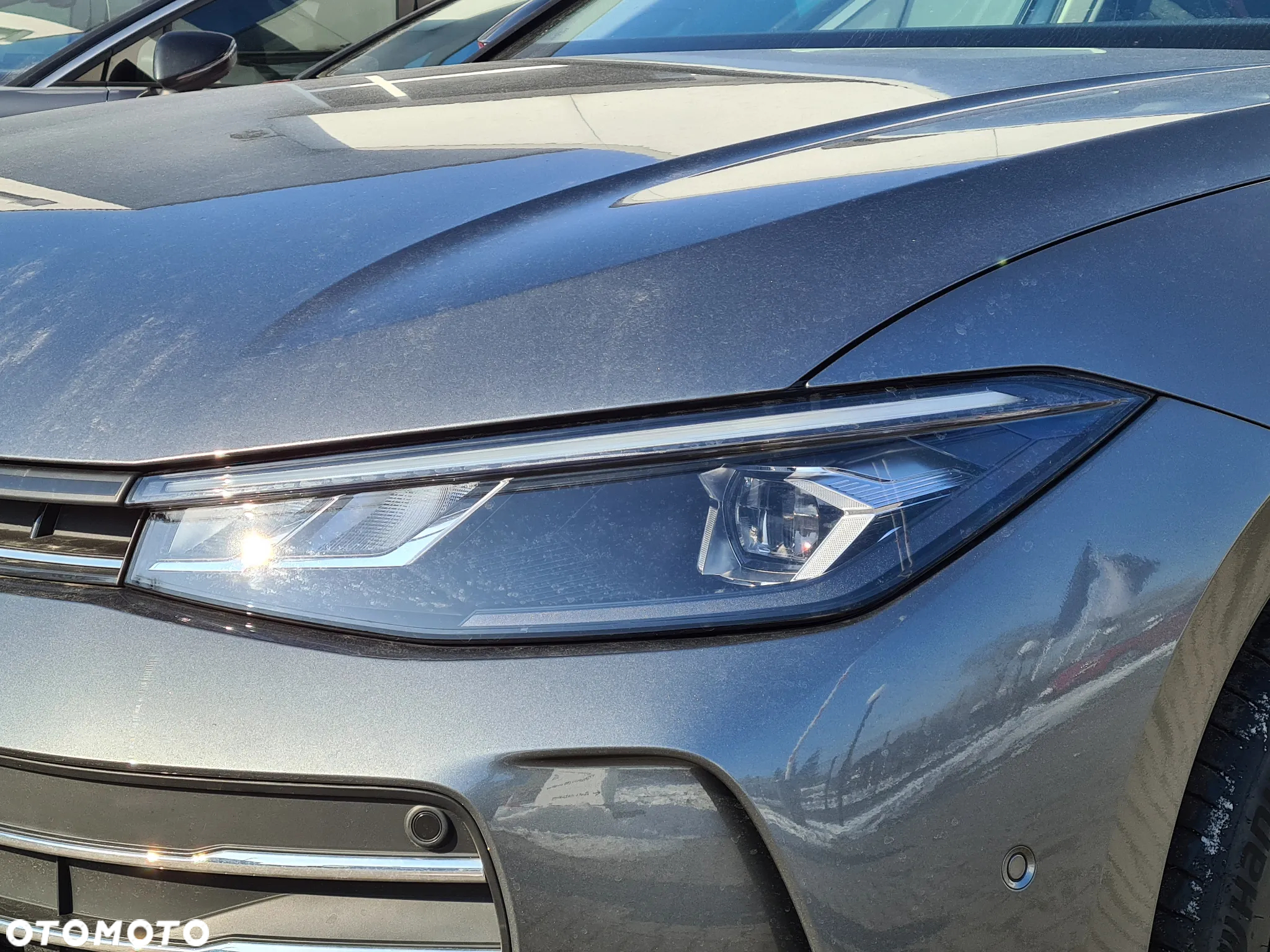 Volkswagen Passat - 7