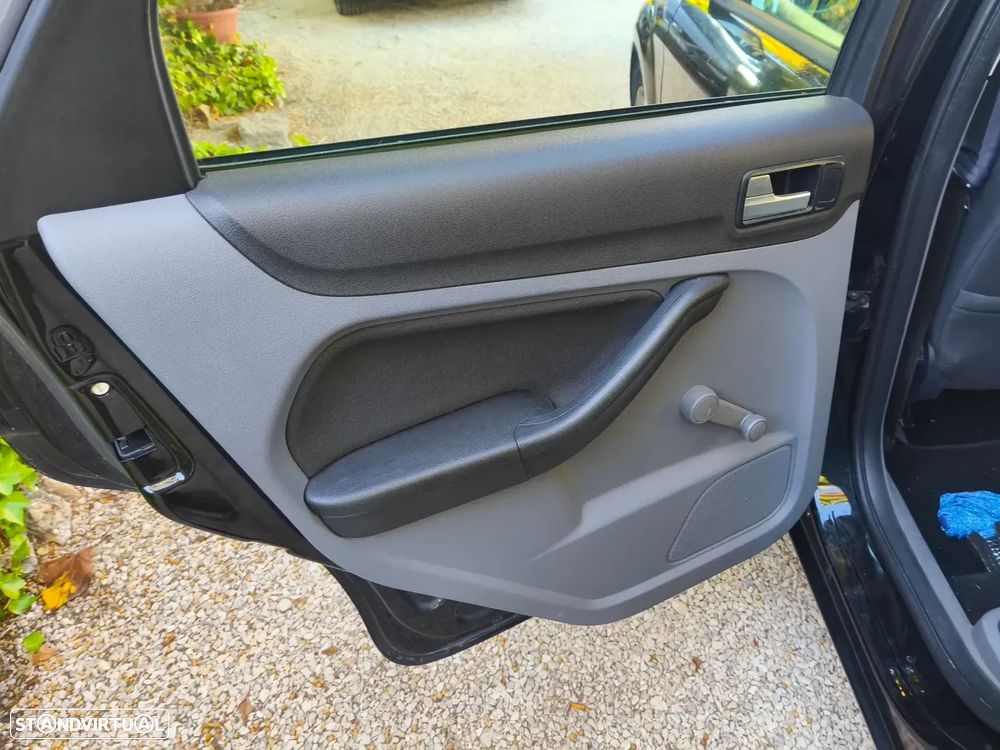 Ford Focus 1.6 TDCi Trend - 6