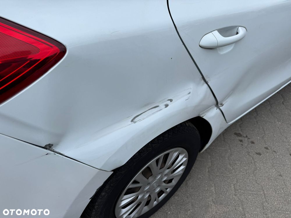 Kia Ceed - 6