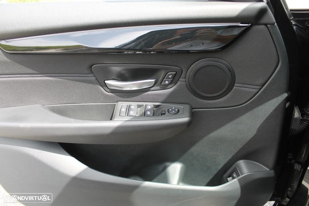 BMW 216 Active Tourer d Line Sport - 20