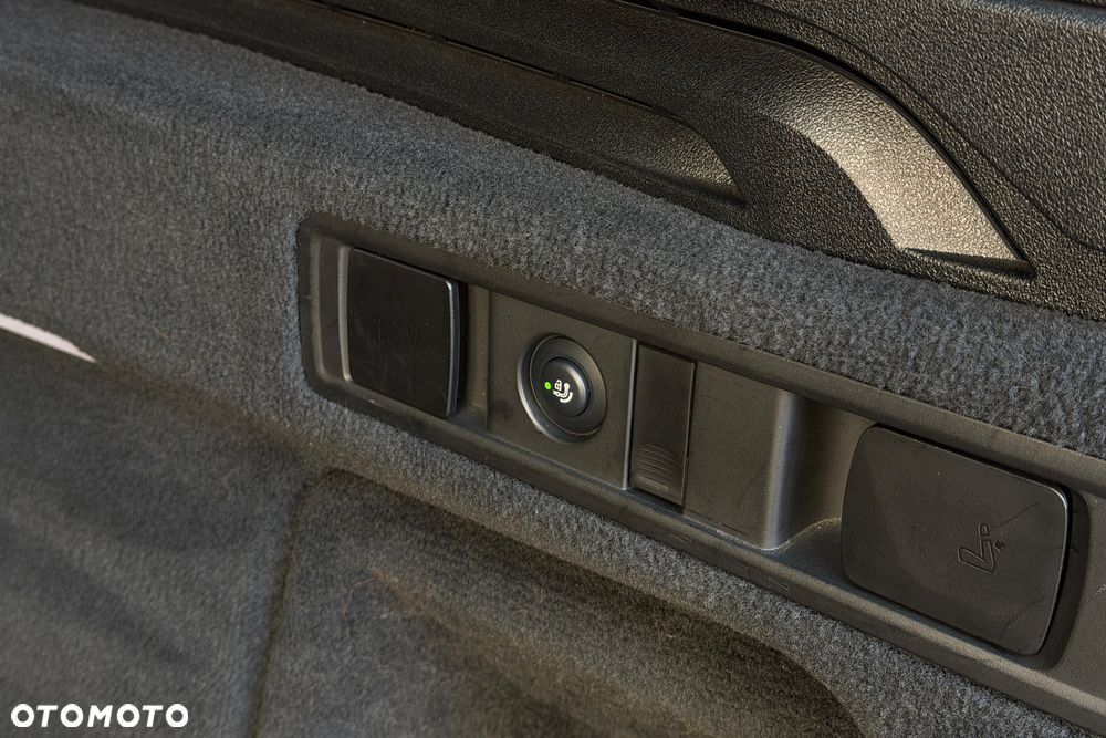 BMW X5 xDrive40i sport - 37