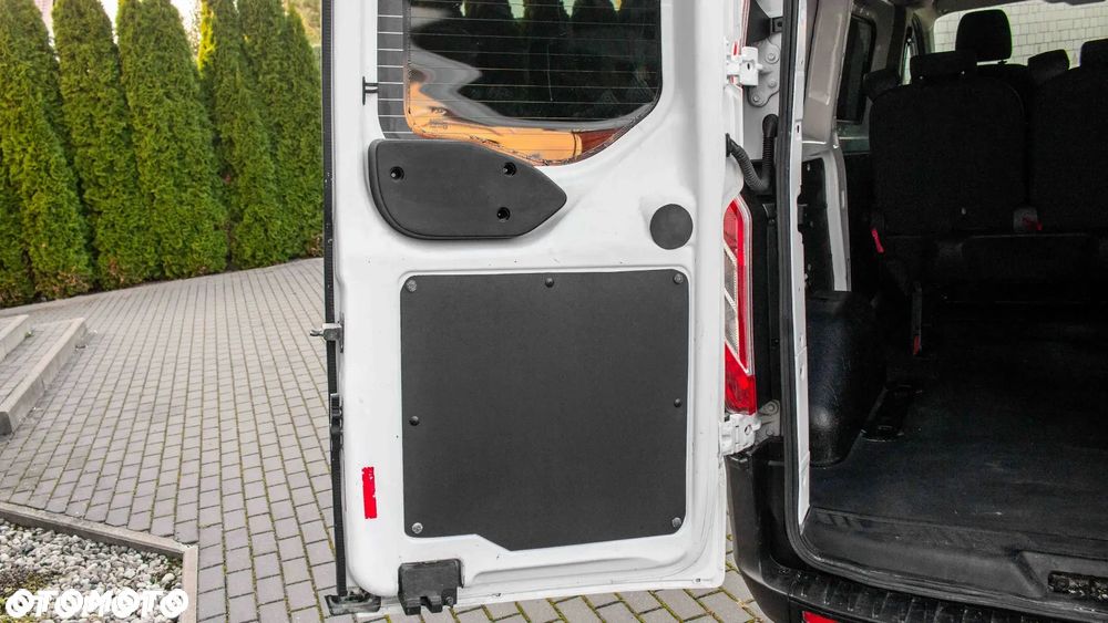Ford Tourneo Custom 300 L1H1 VA Trend - 29