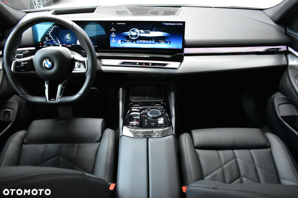 BMW Seria 5 520d xDrive mHEV M Sport - 6