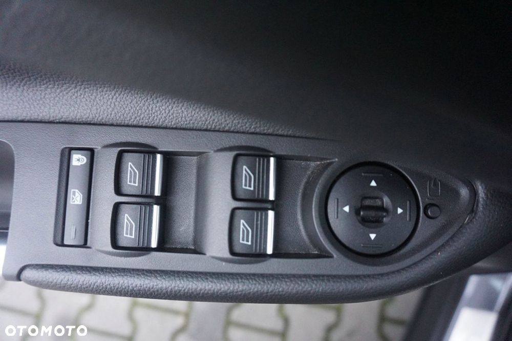 Ford Kuga 2.0 TDCi AWD Titanium - 15