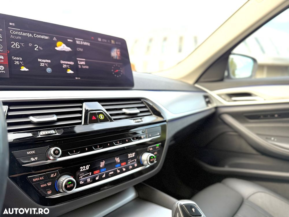 BMW Seria 5 520d xDrive AT MHEV - 13