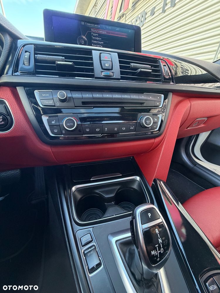BMW Seria 4 428i xDrive Modern Line sport - 29